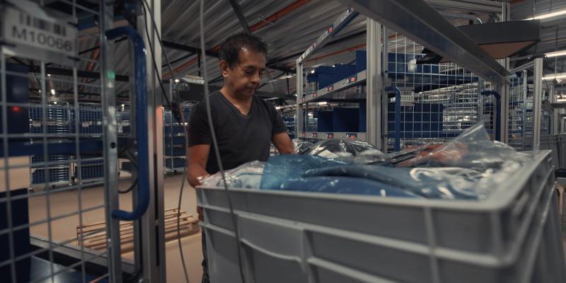 Mitarbeiter E-Commerce